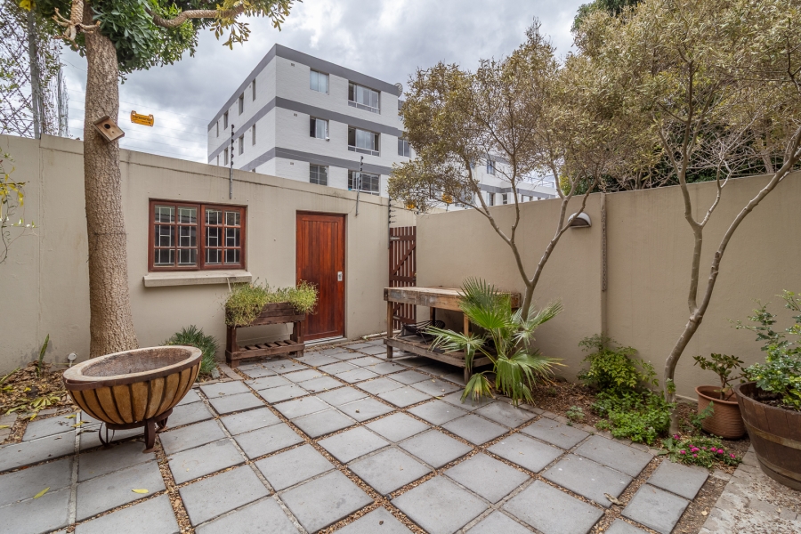2 Bedroom Property for Sale in Stellenbosch Central Western Cape